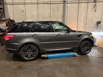 Land Rover Range Rover Sport 2013>