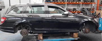 Mercedes C-class (W204) 2007-2015