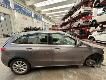 Mercedes B-class (W247) 2019>