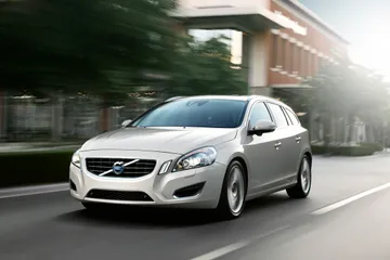 Volvo V60 2010-2018