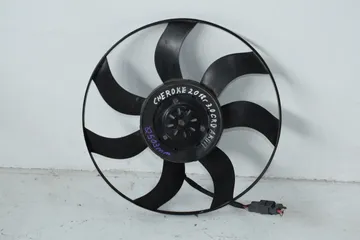 Ventilateur de radiateur Jeep Grand Cherokee 2010>