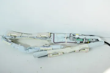 Airbag rideau latéral droit Nissan Pulsar 2014>